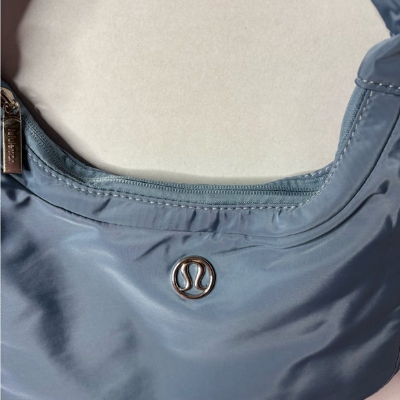 NEW 🩵lululemon athletica Slate Blue Shoulder Bag - Picture 2 of 5